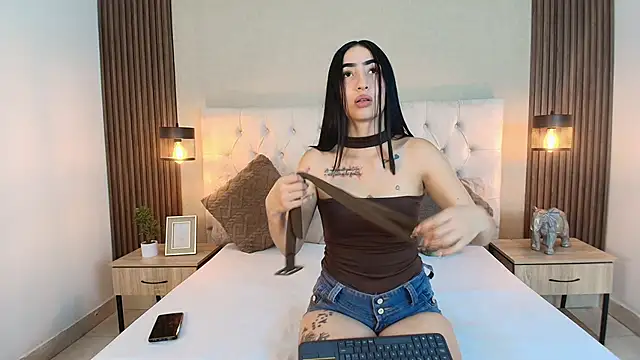 natasha moreno online show from 06-20-26, 12:21