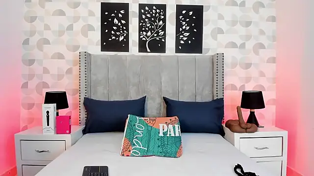 natasha moreno online show from 03-21-26, 12:09