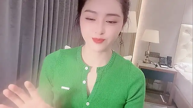 Ianxuan online show from 11-29-25, 01:22