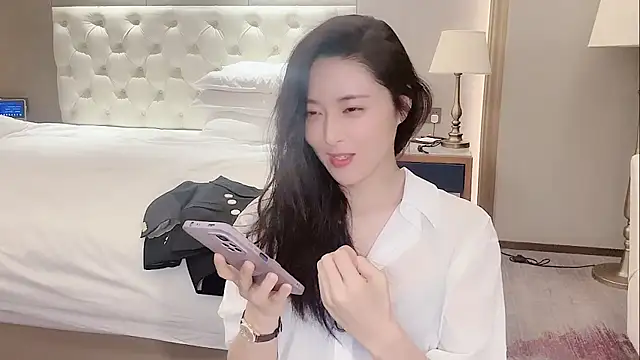 Ianxuan online show from 03-21-26, 05:19