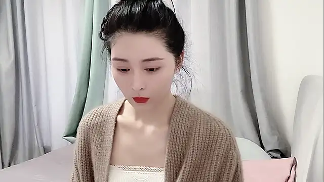 Snapshot of Ianxuan chatting on 09-18-25, 07:11 Ianxuan online show from 09-18-25, 07:11