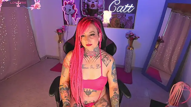 Snapshot of catt_monroe chatting on 10-05-25, 01:46 catt monroe online show from 10-05-25, 01:46