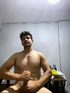 23cmturkishD online show from 10-24-25, 04:06