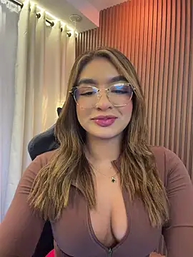 jenn fit online show from 04-18-26, 02:03