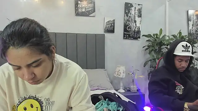 violet and myers online show from 09-23-25, 11:50