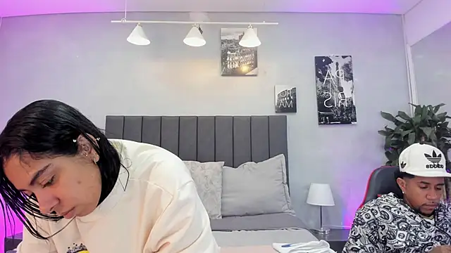 violet and myers online show from 11-11-25, 11:38