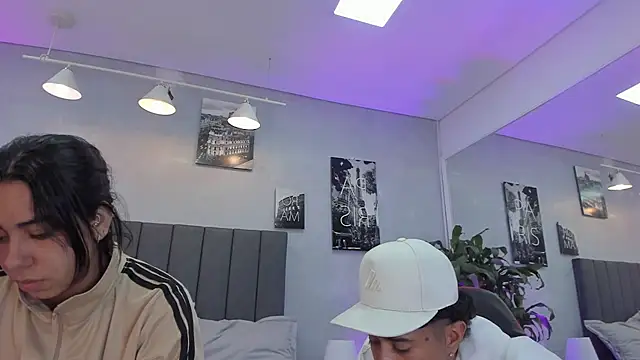 violet and myers online show from 10-30-25, 11:19