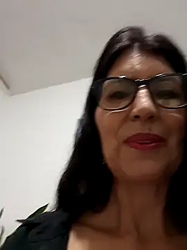 Snapshot of swity_foster chatting on 10-06-25, 08:48 swity foster online show from 10-06-25, 08:48