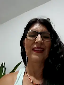 Snapshot of swity_foster chatting on 10-01-25, 09:03 swity foster online show from 10-01-25, 09:03