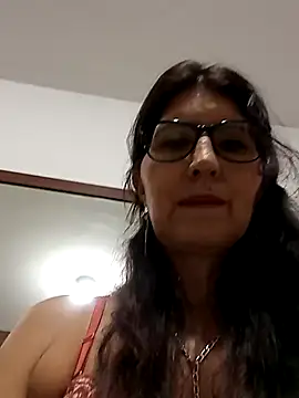 Snapshot of swity_foster chatting on 10-10-25, 08:48 swity foster online show from 10-10-25, 08:48