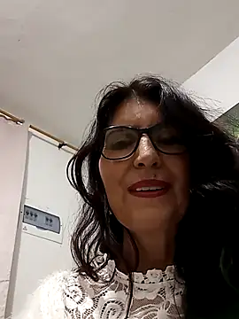 Snapshot of swity_foster chatting on 10-05-25, 08:05 swity foster online show from 10-05-25, 08:05