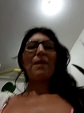 Snapshot of swity_foster chatting on 09-22-25, 08:53 swity foster online show from 09-22-25, 08:53