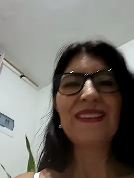 Snapshot of swity_foster chatting on 10-04-25, 09:22 swity foster online show from 10-04-25, 09:22