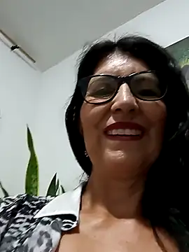 Snapshot of swity_foster chatting on 09-24-25, 09:27 swity foster online show from 09-24-25, 09:27