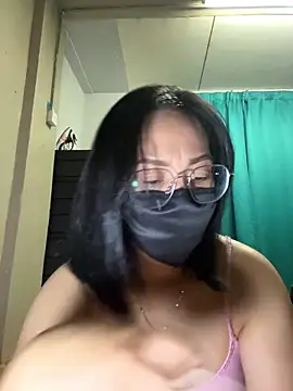 melyiaaa online show from 03-05-26, 03:41