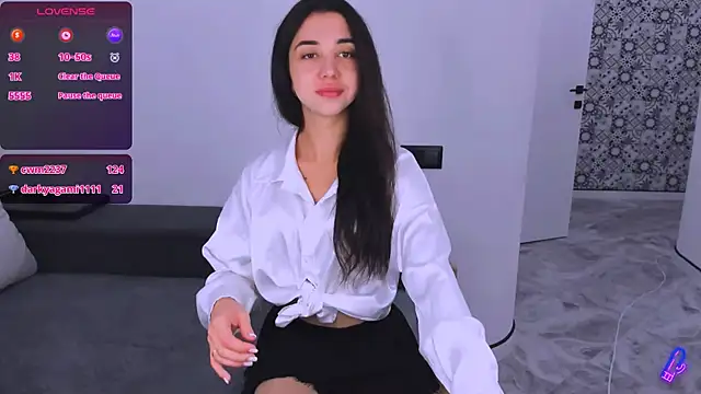 Snapshot of Dilara_Mee chatting on 09-25-25, 07:31 Dilara Mee online show from 09-25-25, 07:31