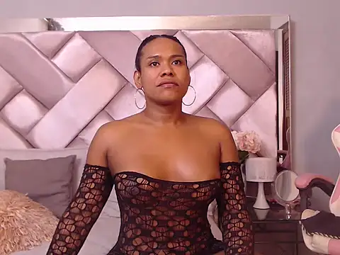 Ashleyroberst online show from 10-22-25, 10:04