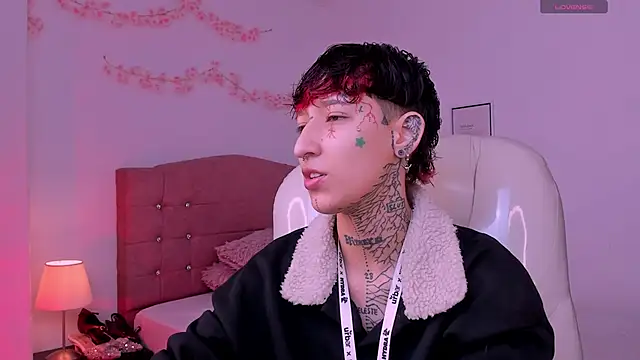 Luci Rose online show from 05-16-26, 07:35