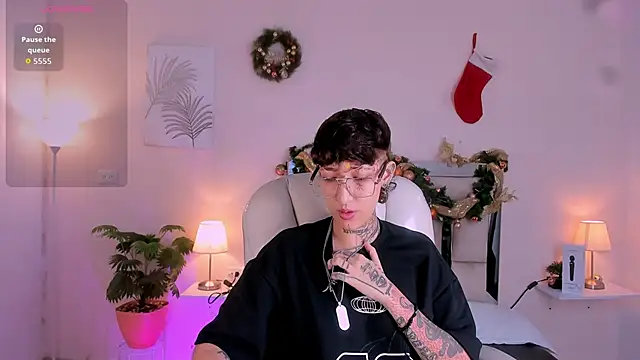 Luci Rose online show from 11-28-25, 02:34