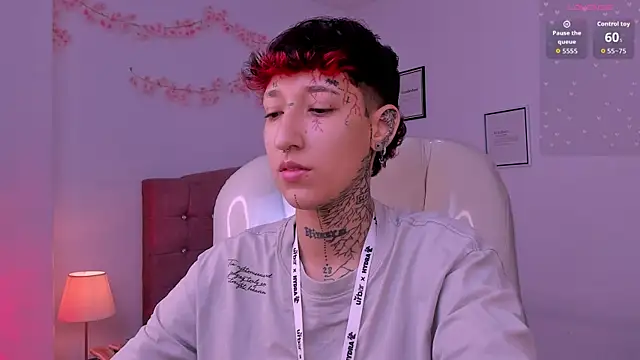 Luci Rose online show from 05-12-26, 08:15