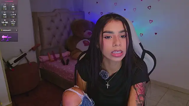 BrunetteAdams001 online show from 03-22-26, 02:26