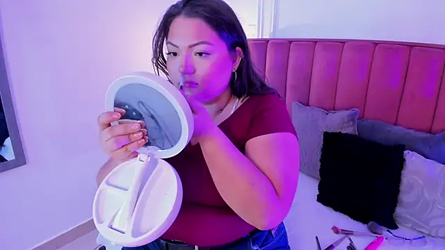 Tessa Sinclaire online show from 09-18-25, 09:51