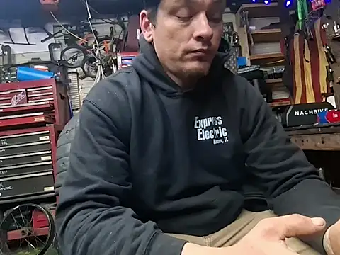 twistafatpipe online show from 03-03-26, 11:45