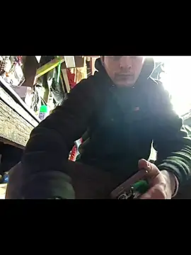 twistafatpipe online show from 12-20-25, 06:22