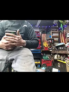 twistafatpipe online show from 01-11-26, 01:07