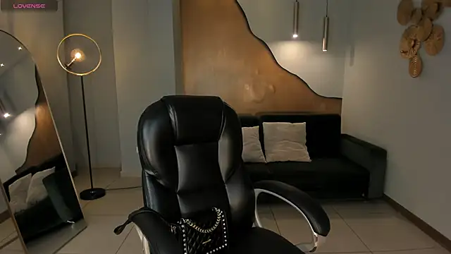 NataliaGaret online show from 11-29-25, 02:01