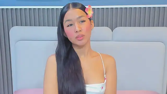 lily  star online show from 03-13-26, 03:33