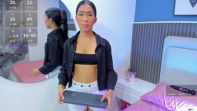 lily  star online show from 11-10-25, 03:11