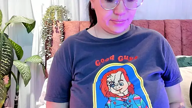 Snapshot of Ashley_Monroe chatting on 11-08-25, 11:36 Ashley Monroe online show from 11-08-25, 11:36