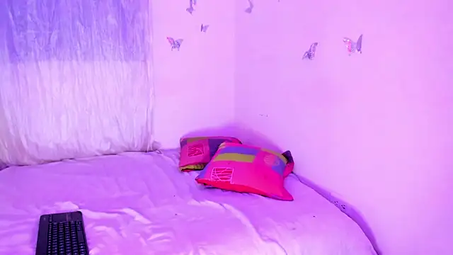 EVELYNN LUXX online show from 03-04-26, 03:47