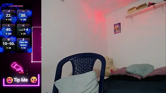 Papi Mami Live online show from 10-22-25, 04:01