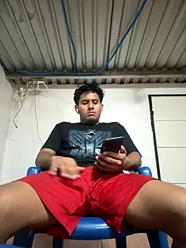 Snapshot of Johnxxx22 chatting on 11-21-25, 08:24 Johnxxx22 online show from 11-21-25, 08:24