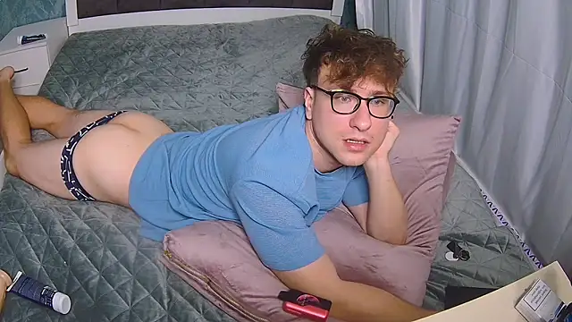 DennisGartmanB online show from 10-24-25, 06:18