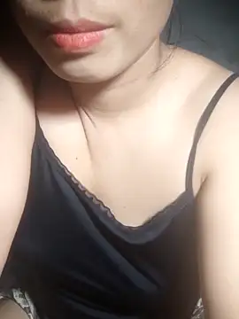 Snapshot of CoDai99 chatting on 09-25-25, 06:41 CoDai99 online show from 09-25-25, 06:41