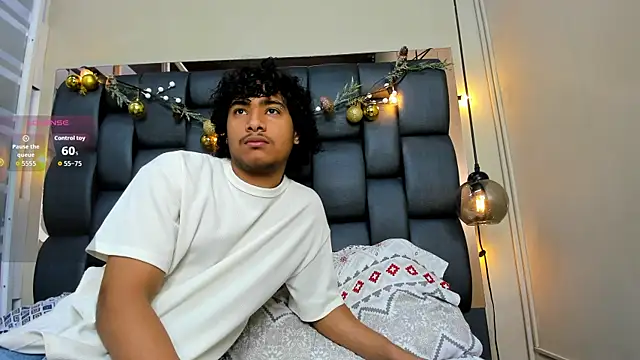 Miriam milf online show from 12-18-25, 12:20