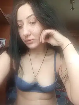 Lili Doris online show from 12-15-25, 06:08