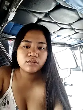 EATALLUCANPUSSYPINAY online show from 04-14-26, 01:32