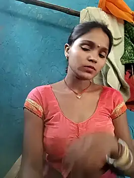 Snapshot of Harini_Gautam chatting on 10-26-25, 05:19 Harini Gautam online show from 10-26-25, 05:19