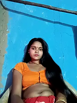 Snapshot of Harini_Gautam chatting on 12-21-25, 02:30 Harini Gautam online show from 12-21-25, 02:30