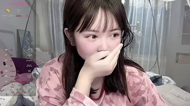 tender-11 online show from 03-24-26, 04:51