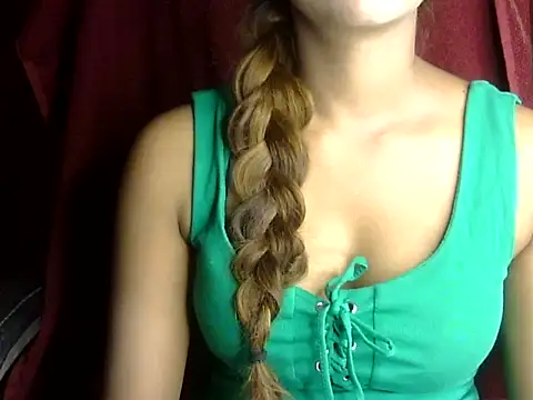 Snapshot of heartless_Queen chatting on 09-24-25, 05:14 heartless Queen online show from 09-24-25, 05:14