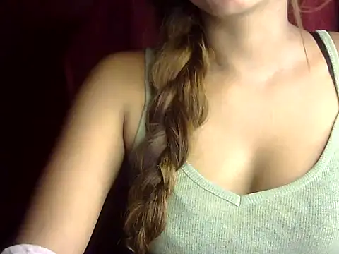 Snapshot of heartless_Queen chatting on 09-16-25, 05:08 heartless Queen online show from 09-16-25, 05:08