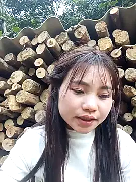 Snapshot of EllyBaby20 chatting on 02-26-26, 08:47 EllyBaby20 online show from 02-26-26, 08:47