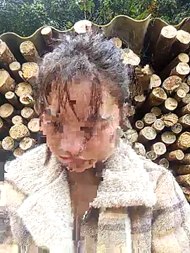 Snapshot of EllyBaby20 chatting on 03-02-26, 01:39 EllyBaby20 online show from 03-02-26, 01:39