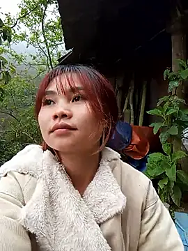 Snapshot of EllyBaby20 chatting on 02-12-26, 08:36 EllyBaby20 online show from 02-12-26, 08:36