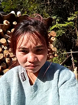 Snapshot of EllyBaby20 chatting on 01-18-26, 02:15 EllyBaby20 online show from 01-18-26, 02:15